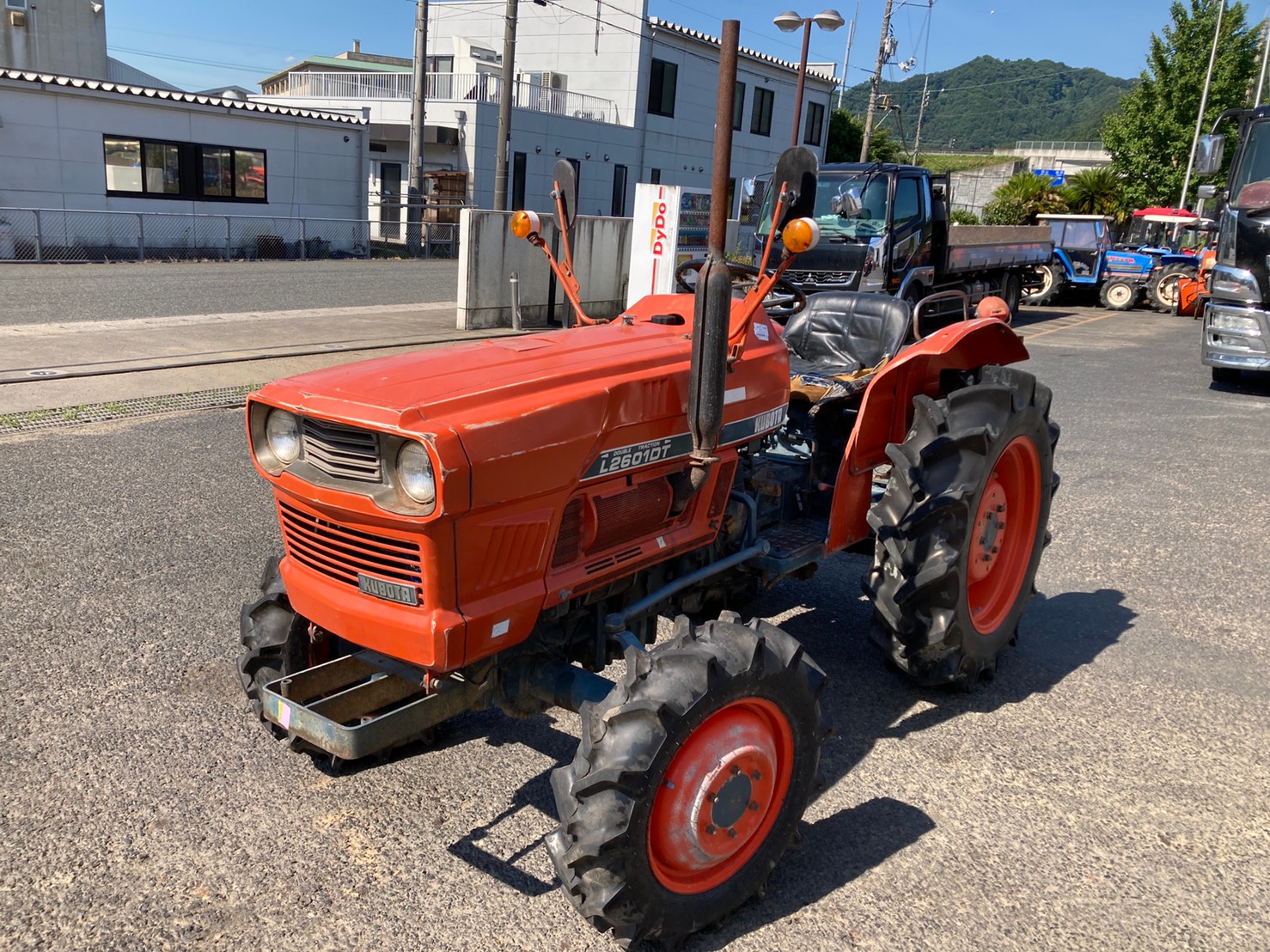 Tractors KUBOTA L2601DT - FARM MART