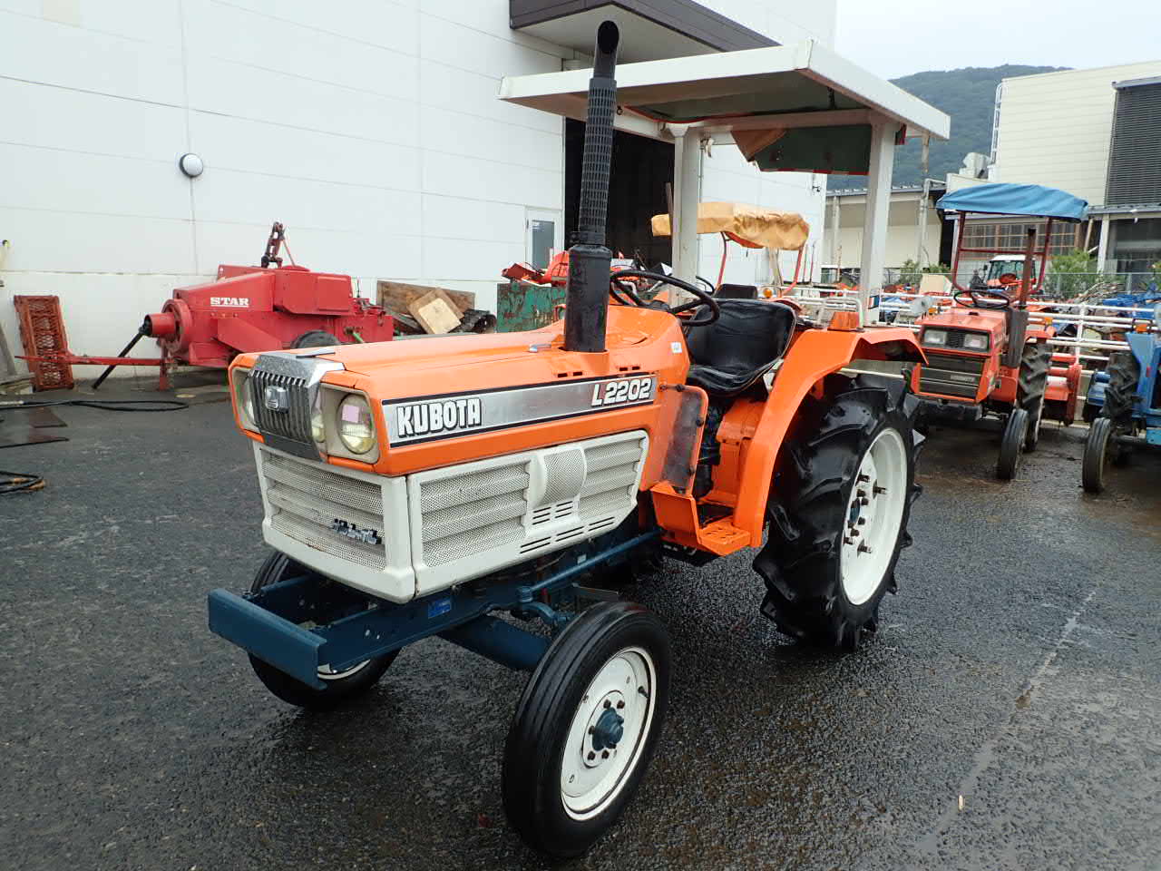 Tractors KUBOTA L2202S - FARM MART