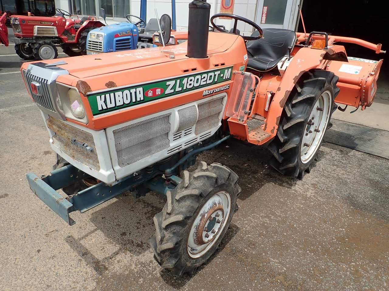 Tractors KUBOTA L1802D - FARM MART 