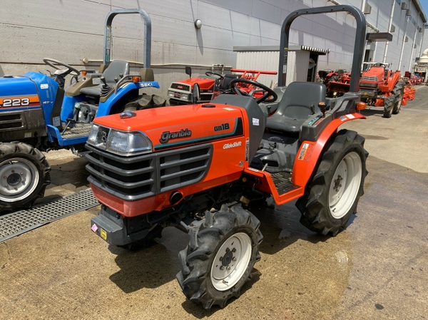 Tractors KUBOTA GB18 - FARM MART