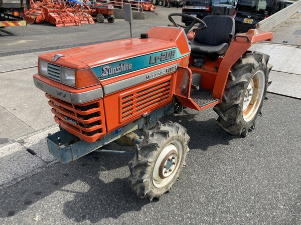 Tractors Kubota L D Farm Mart