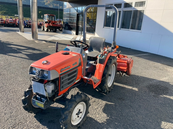Onzorgvuldigheid nood Geweldig Tractors KUBOTA GB15 - FARM MART