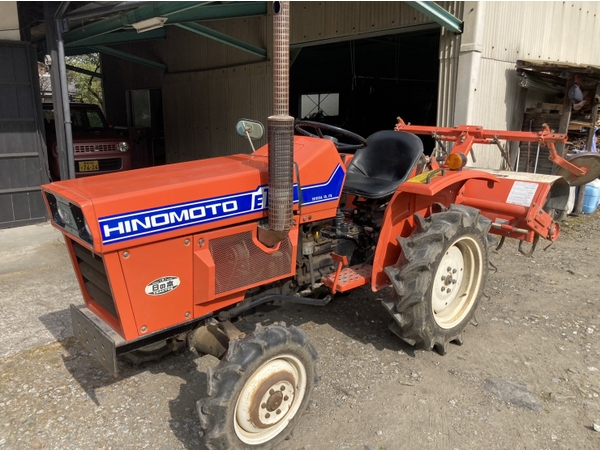 Tractors HINOMOTO E154D - FARM MART