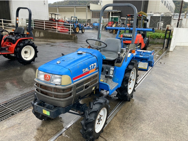 Tractors ISEKI - FARM MART