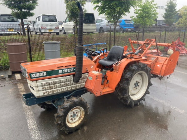 Tractors KUBOTA B1902D - FARM MART