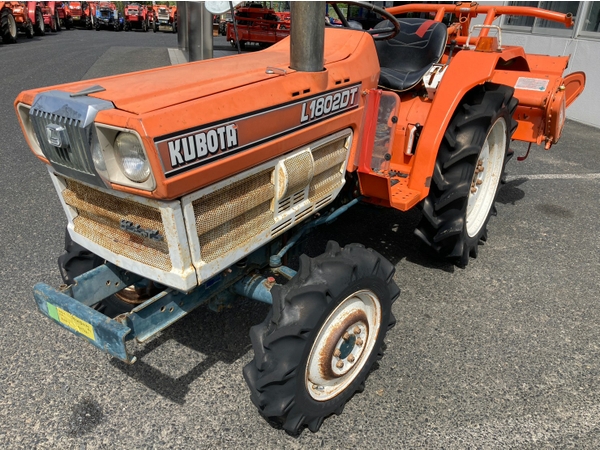 Tractors KUBOTA L1802D - FARM MART