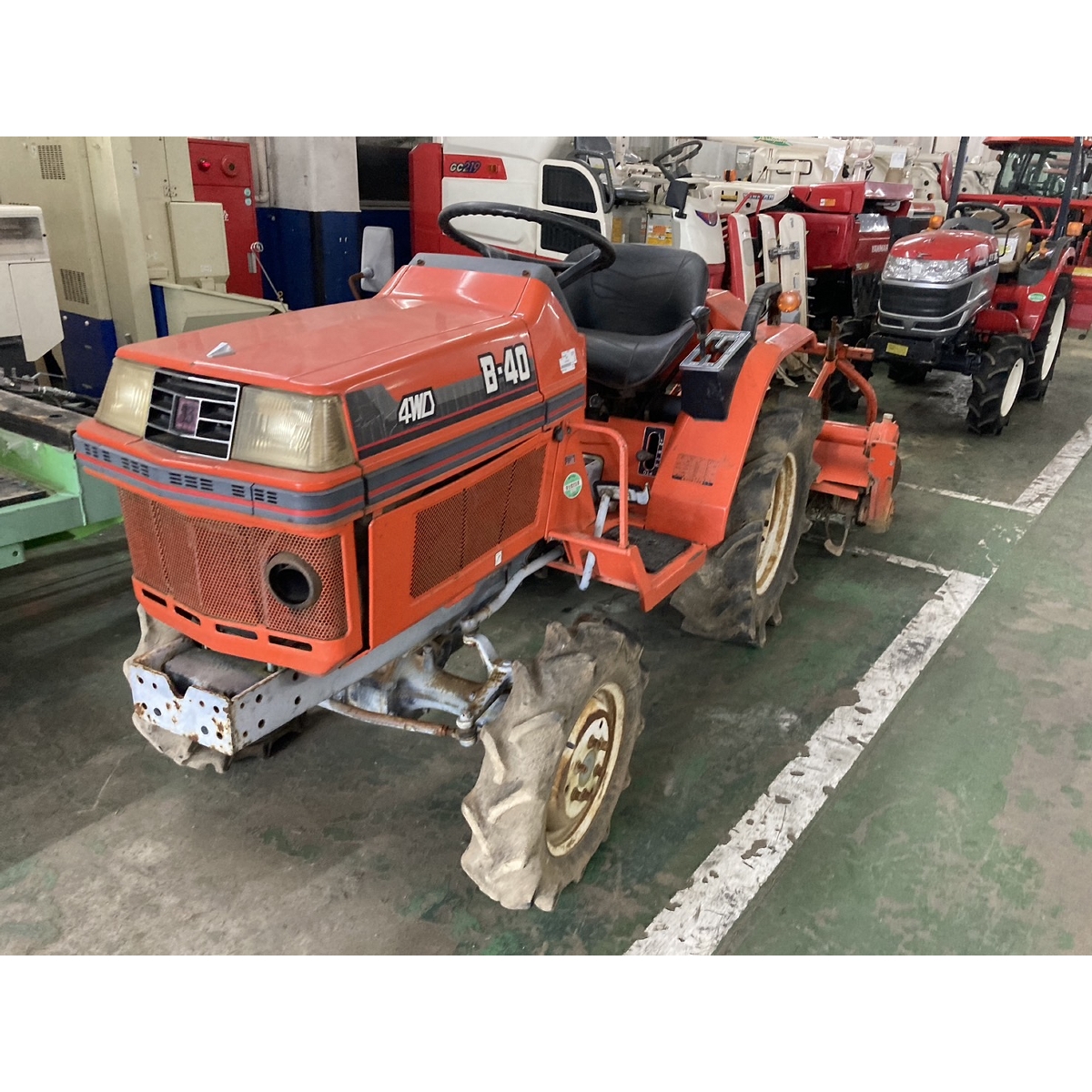 Tractors KUBOTA B40 - FARM MART