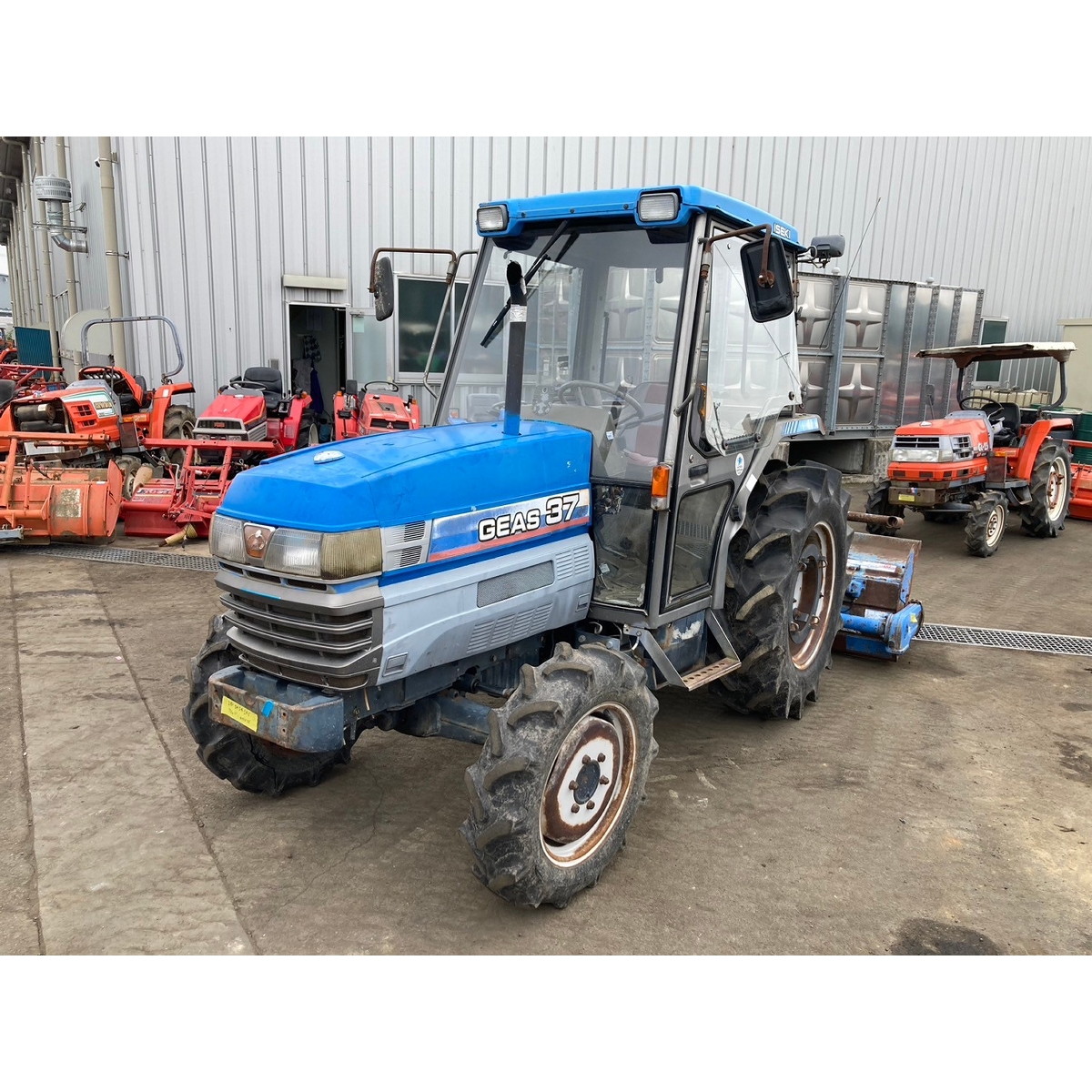 Tractors ISEKI TG37F - FARM MART