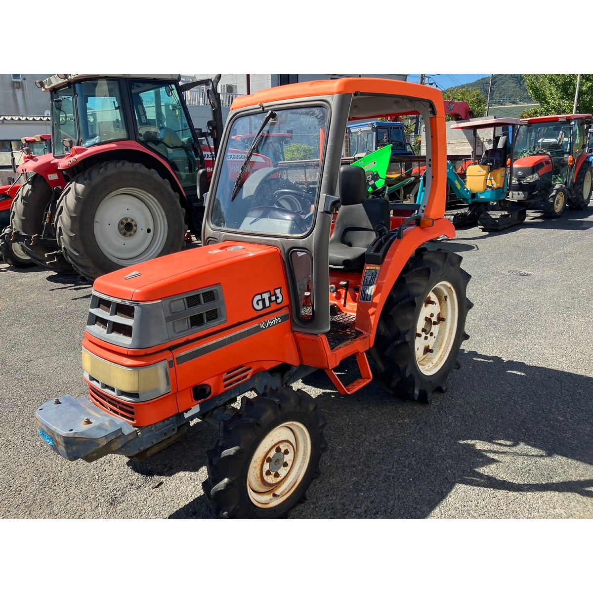 Tractors KUBOTA GT3 - FARM MART