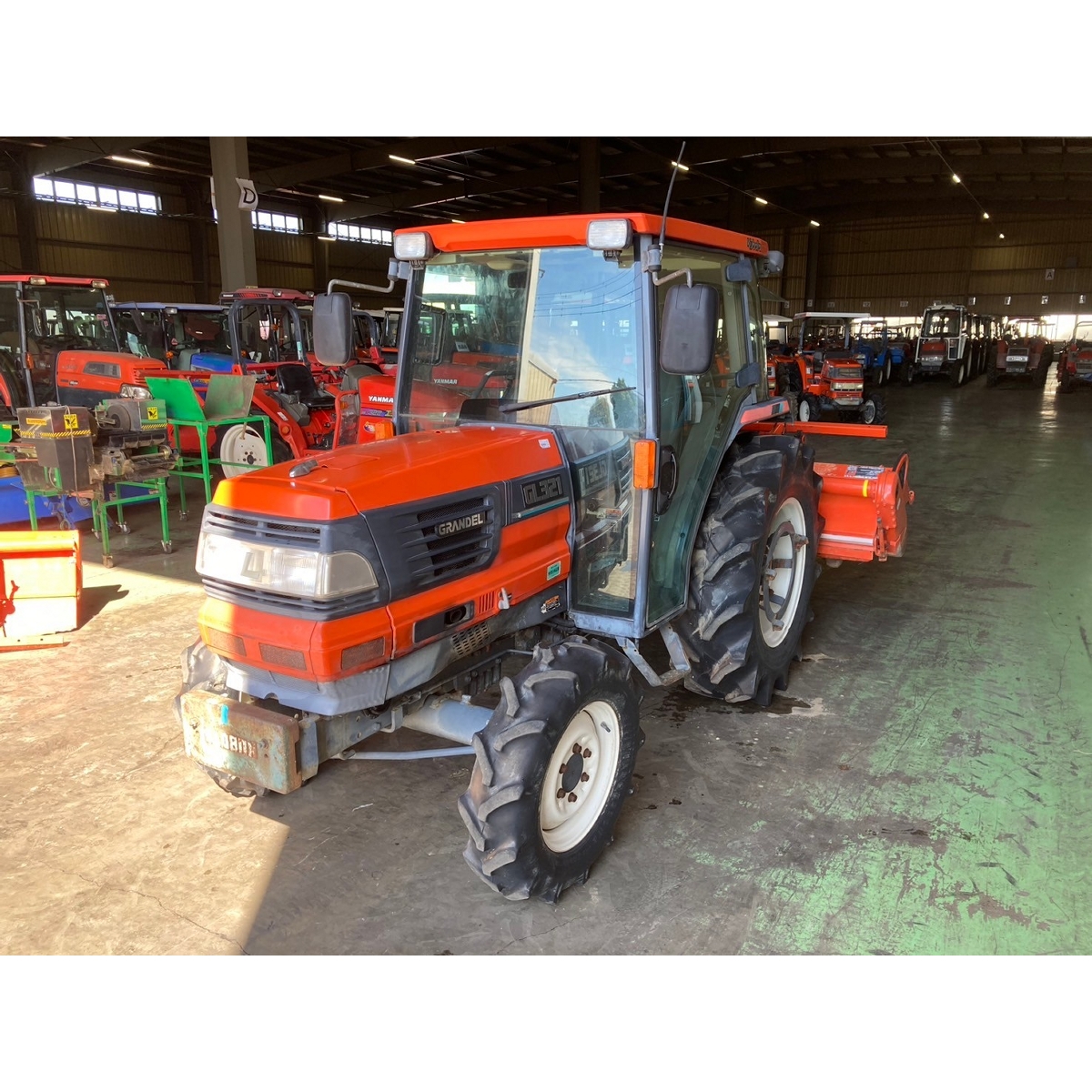 Tractors KUBOTA GL321 - FARM MART