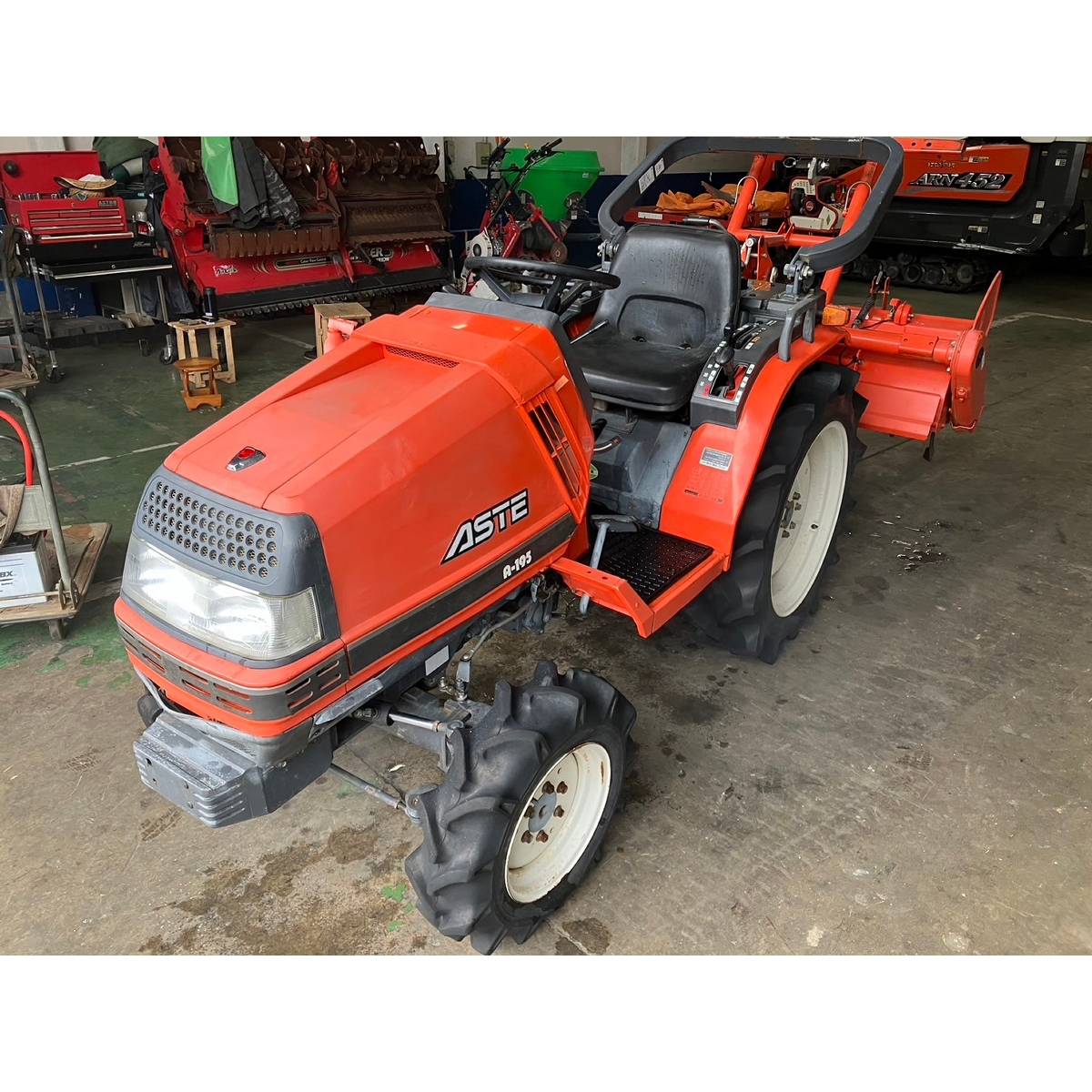 Tractors KUBOTA A195 - FARM MART