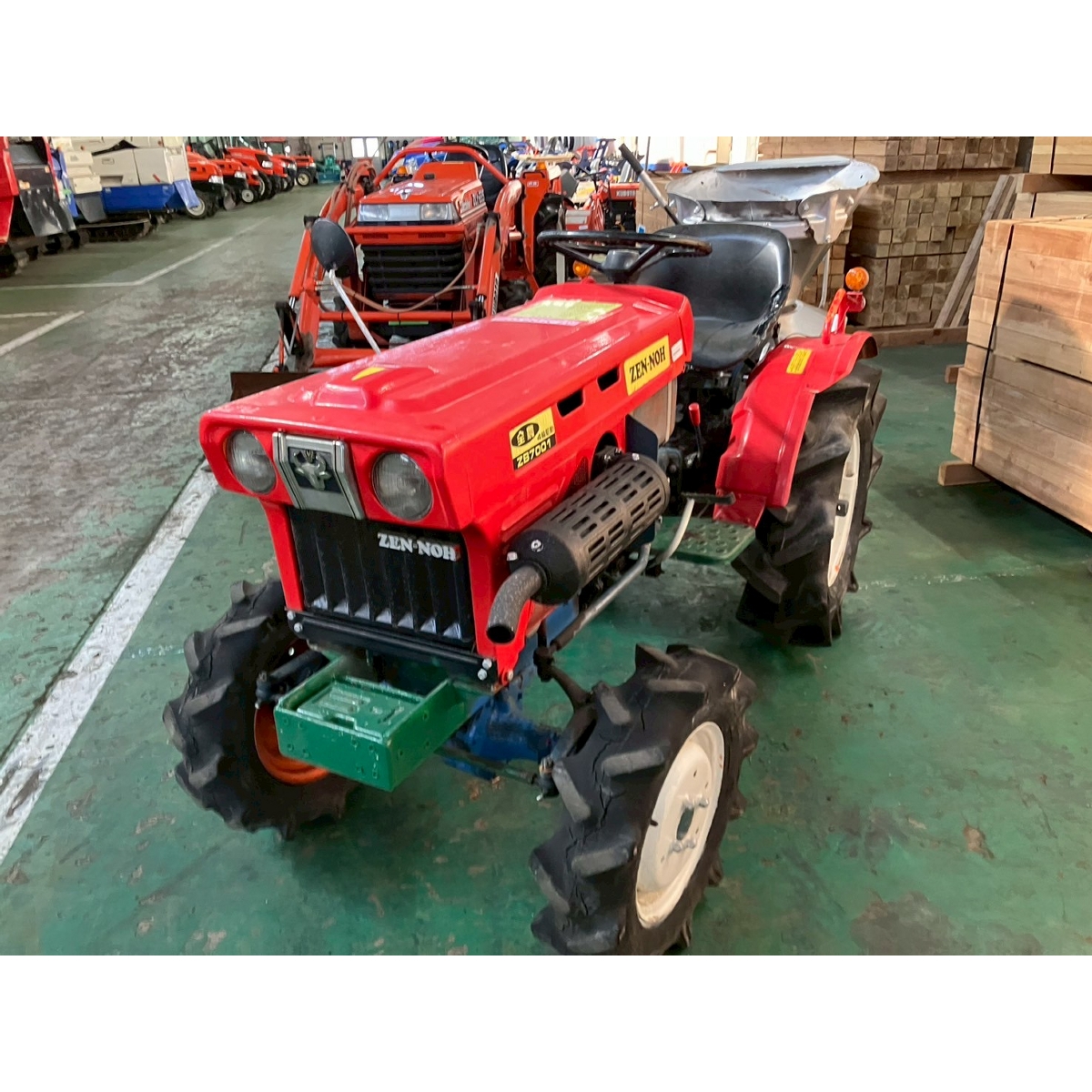 Tractors KUBOTA B7001 - FARM MART