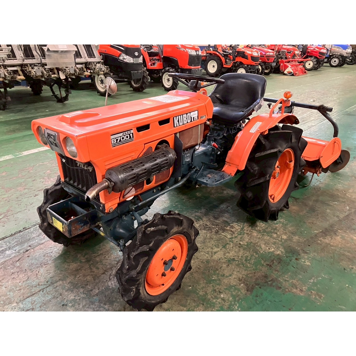 Tractors KUBOTA B7001 - FARM MART
