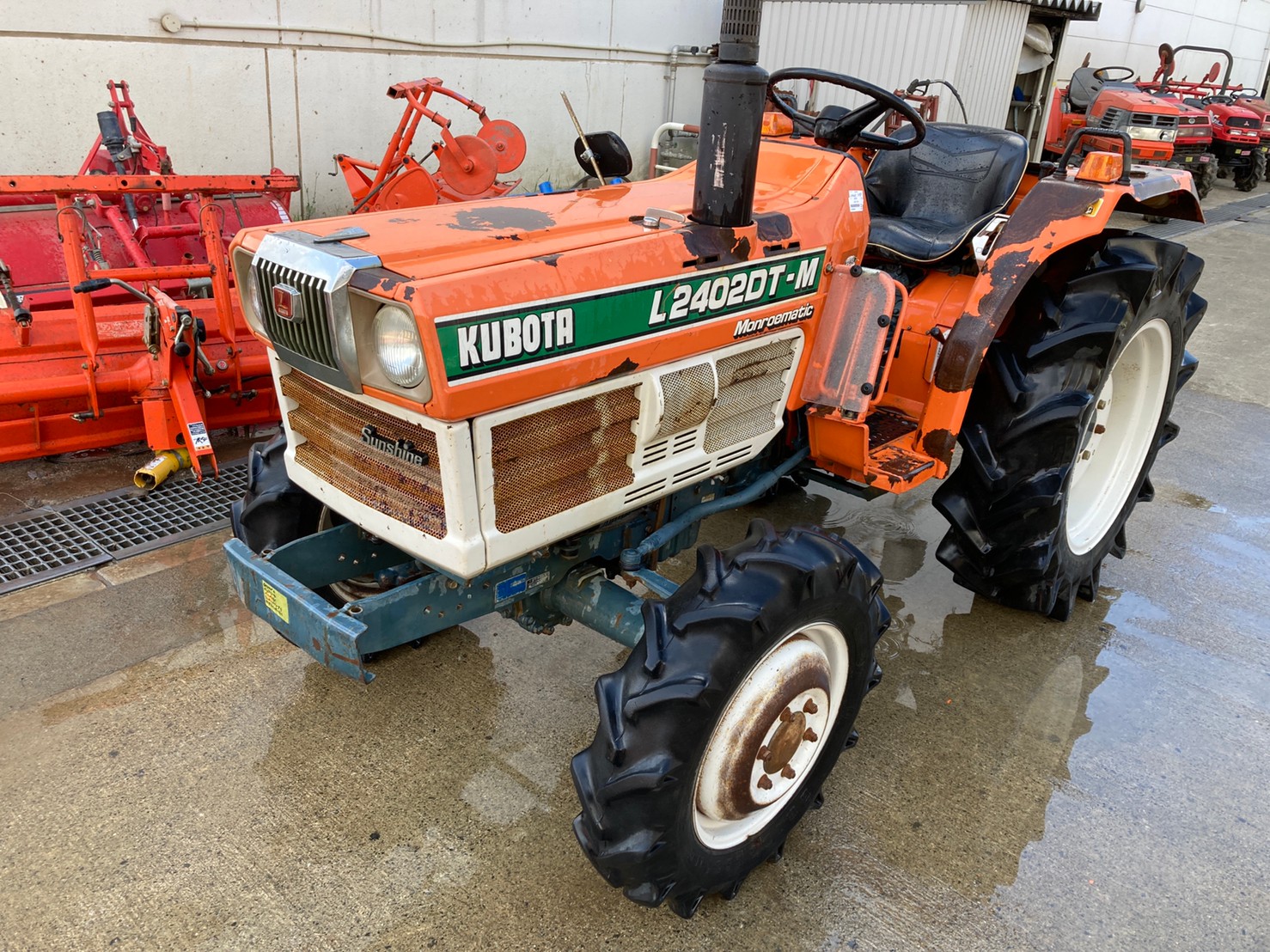 注目ブランドのギフト Tractors KUBOTA MART FARM - L2402D ミニカー