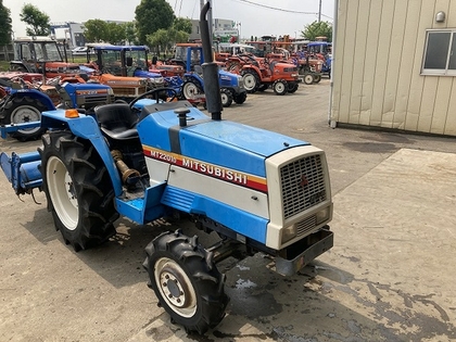 MITSUBISHI MT2000 青色トラクター二駆‼️ Tractors MITSUBISHI MT2201D - FARM MART