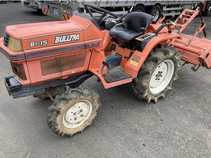 KUBOTA BULLTRA クボタ トラクター B1-15 4WD ディーゼル mqdefault.jpg