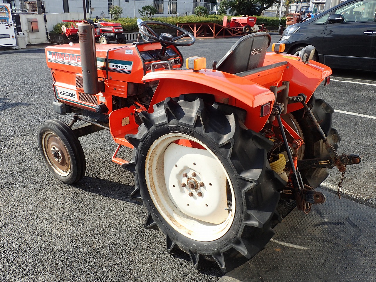 Tractors HINOMOTO E2302S - FARM MART