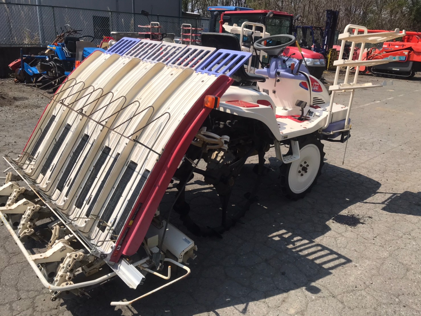 MITSUBISHI LV5 - FARM MART