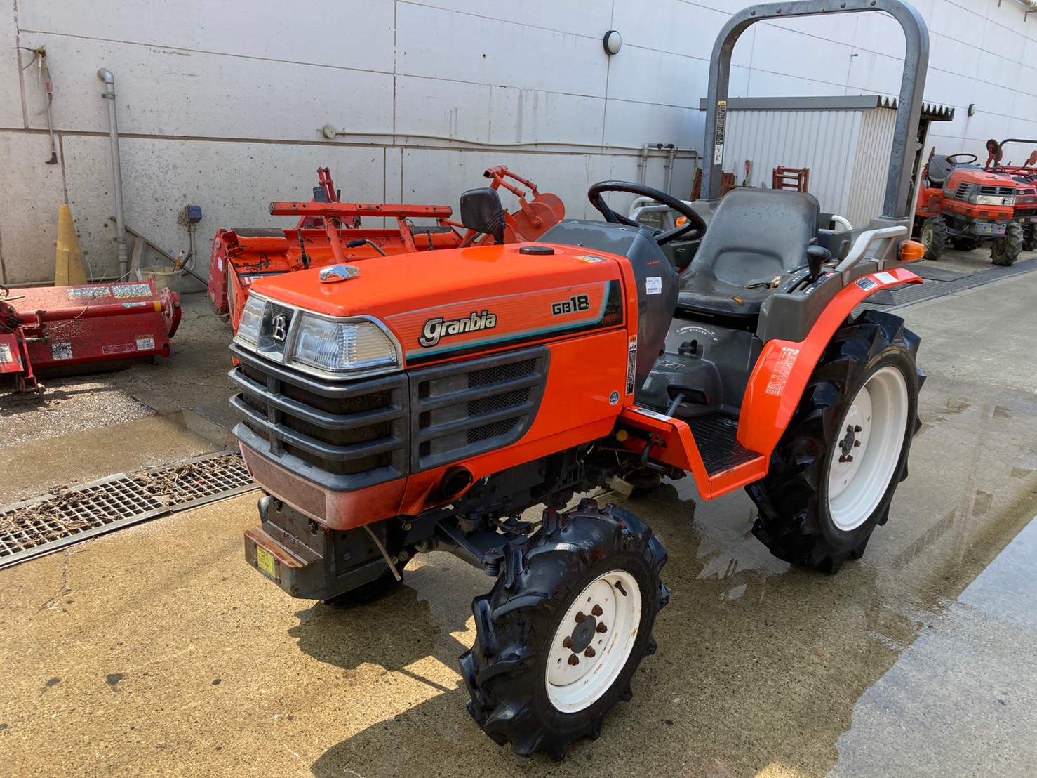 Tractors KUBOTA GB18 - FARM MART