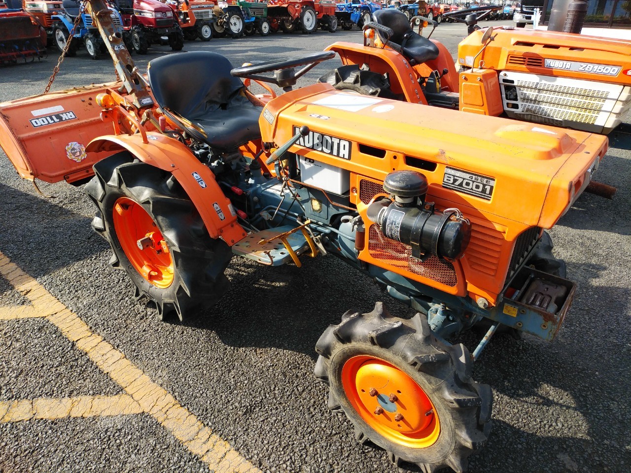 Tractors KUBOTA B7001D - FARM MART