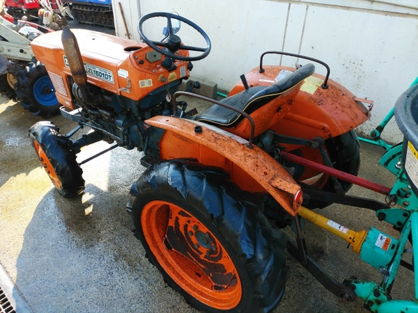 L1501DT トラクター 15PS オレンジ TractorData.com Kubota L1501