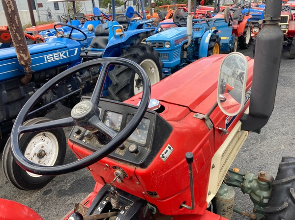 Tractors YANMAR YM2002D - FARM MART