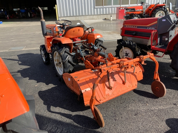 Tractors KUBOTA B1502D - FARM MART