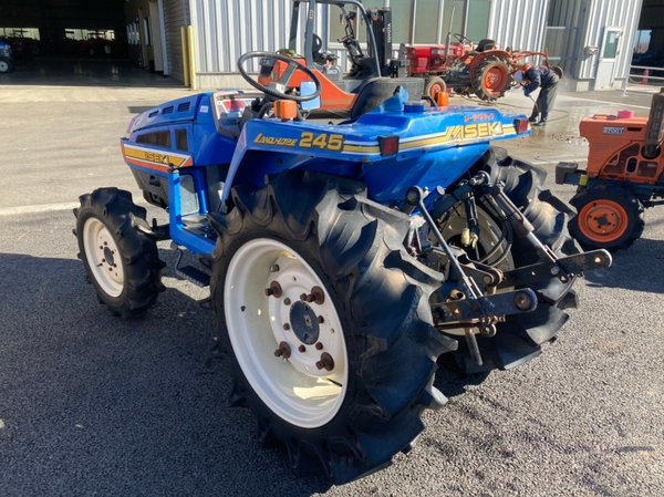 Tractors ISEKI TU245F - FARM MART