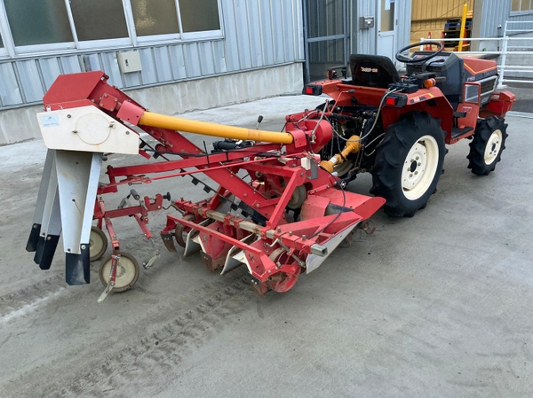 ♬　貿易￥160000確定！・・トラクタ・・美品・・ヤンマーF155D Tractors YANMAR F155D - FARM MART
