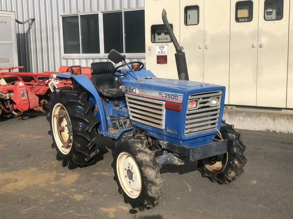 Tractors ISEKI TL2500F - FARM MART