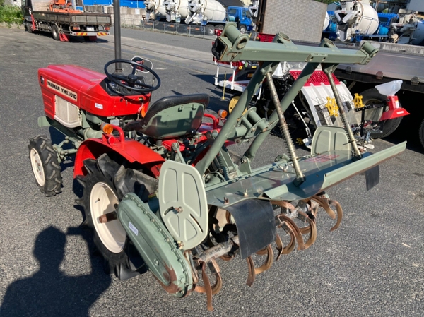 ヤンマー YM1301D ディーゼルトラクター ヤンマー トラクター+ロータリー YM1301D+RS1106 「宮城店 1863