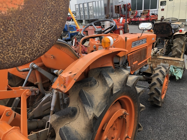 Tractors KUBOTA L2201DT - FARM MART