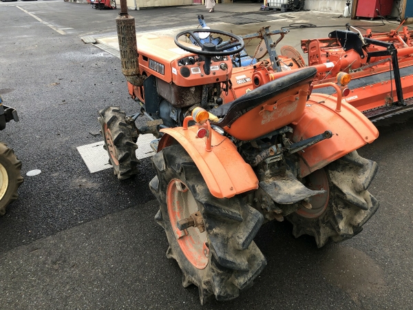Tractors KUBOTA B7001D - FARM MART