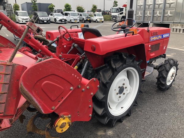 SHIBAURA SD1643 小型トラクター4WD SHIBAURA SD1643 小型トラクター