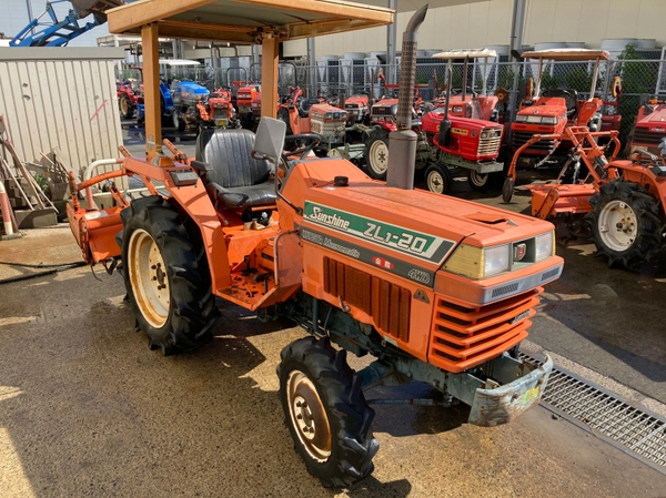 Tractors KUBOTA サンシャイン ZL1-20 - FARM MART