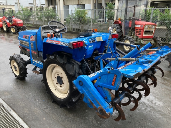 イセキ トラクター TA227F Tractors ISEKI TA227F - FARM MART