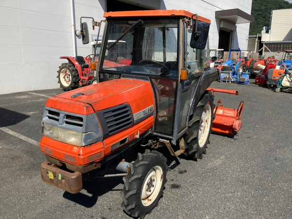 Tractors KUBOTA GL240 - FARM MART