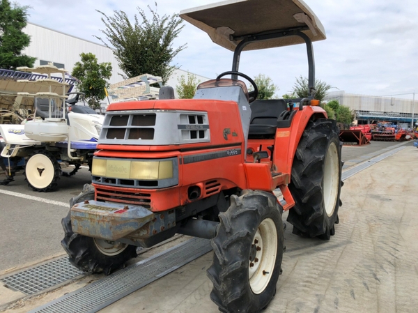 Tractors KUBOTA GT-8 - FARM MART