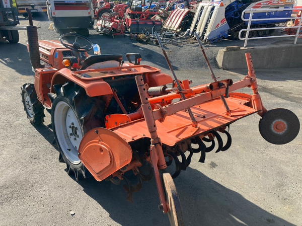 Tractors KUBOTA B1600 - FARM MART