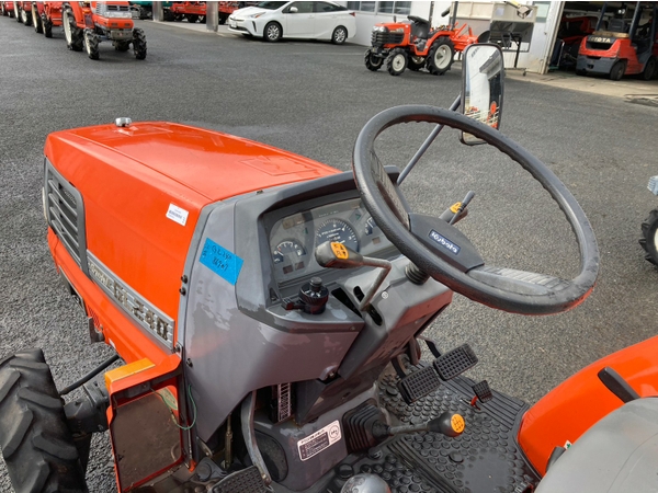 Tractors KUBOTA GL240 - FARM MART