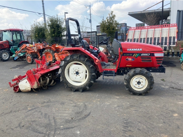 Tractors YANMAR AF250 - FARM MART