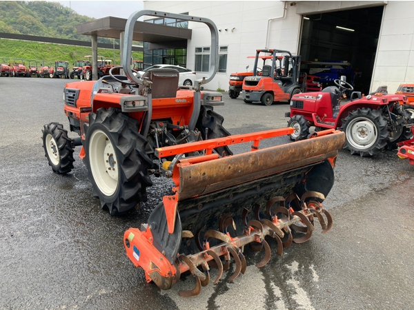 Tractors KUBOTA GL261 - FARM MART