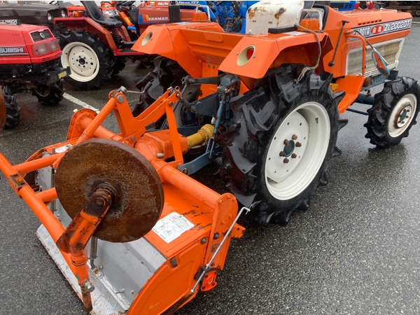 Tractors KUBOTA L2002DT - FARM MART