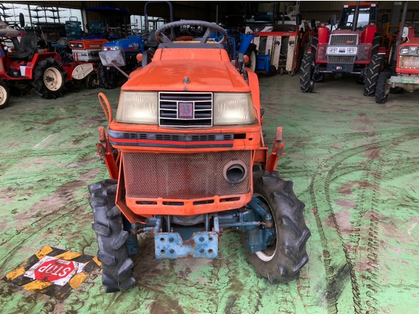 Tractors KUBOTA B1-14 - FARM MART