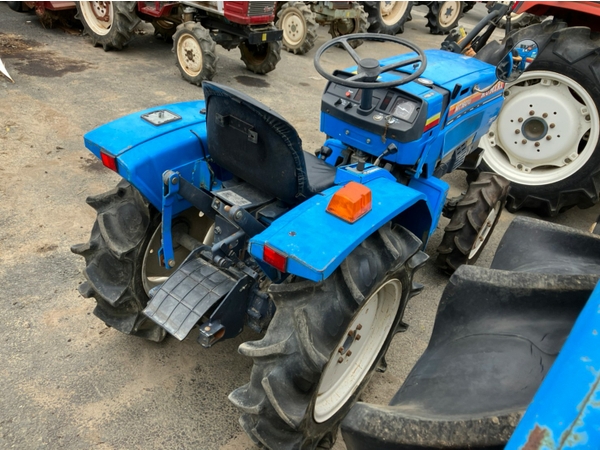 Tractors MITSUBISHI MT1601D - FARM MART ○大阪発売切○三菱 