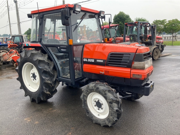 Tractors KUBOTA GL320 - FARM MART