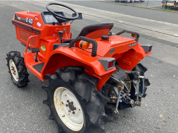 Tractors KUBOTA B-40 - FARM MART