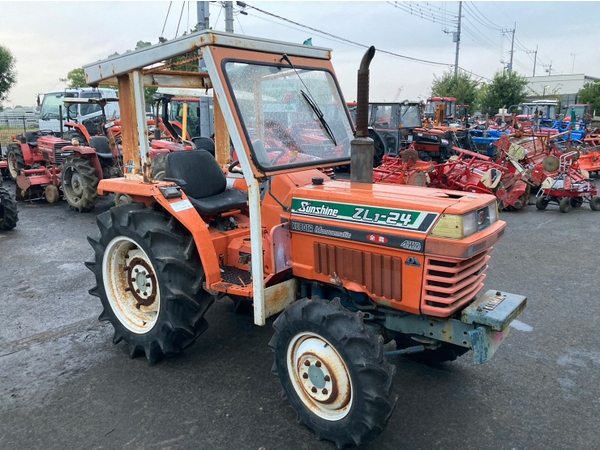 Tractors KUBOTA L1-24D - FARM MART