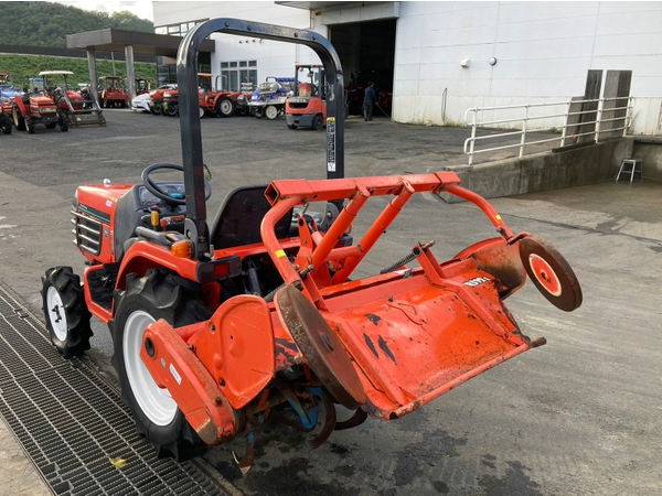 Tractors KUBOTA B72 - FARM MART