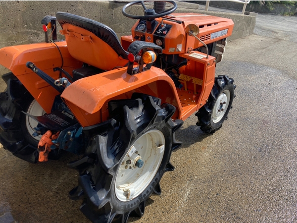 Tractors KUBOTA B1400 - FARM MART